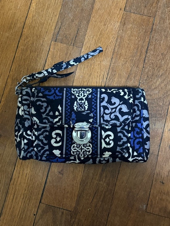 Vera Bradley Handbags - Vera Bradley Canterbury Cobalt Pushlock Wristlet.